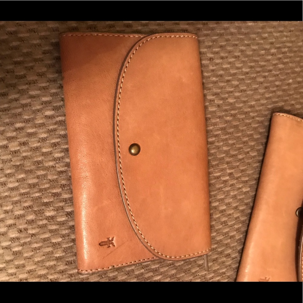 Frye Lucy wallet